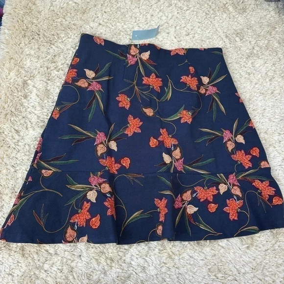 Loft Womens Floral Mini Skirt size XS petite - Picture 6 of 10